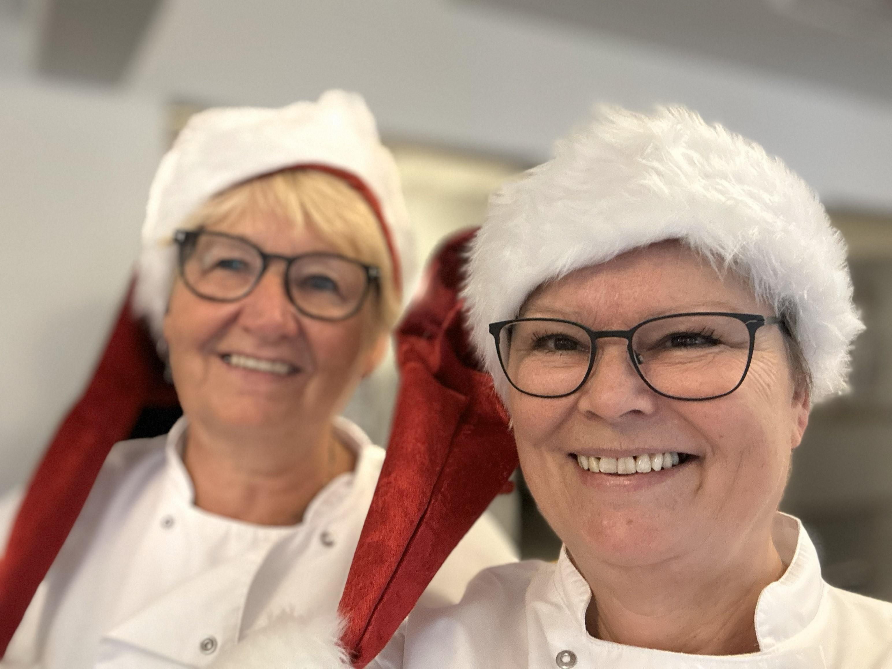 Køkken Ballerup ønsker alle en glædelig jul og et godt nytår!